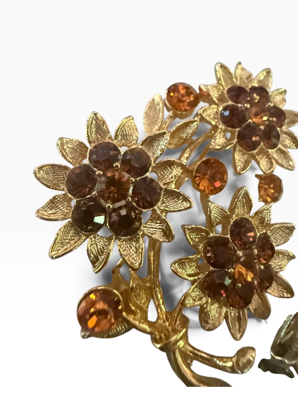 Vintage Lisner Amber Rhinestone Floral Brooch & Earrings Demi Parure - Picture 8 of 9